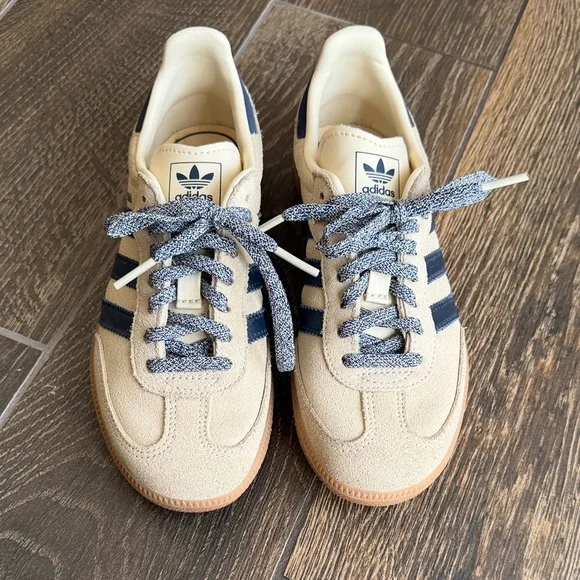 Adidas Originals Samba Kids’ Warm Vanilla/Night Indigo Gum (GS) Sneaker—K2 - Picture 2 of 14